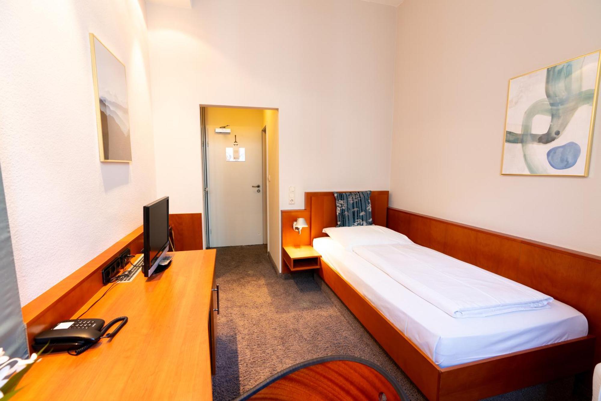 Hotel Carlton Мюнхен Экстерьер фото